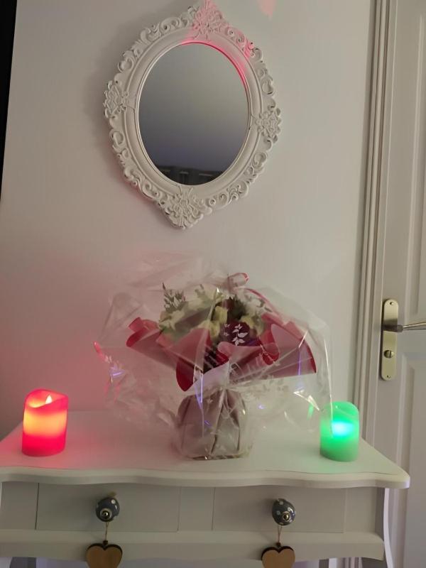 Ecrin D' Amour Suite Romantique Avec Jacuzzi Castels Kültér fotó